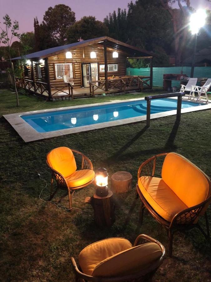 Ezeiza Quinta Cedro Azul 10 Min Del Aeropuerto Villa Bagian luar foto