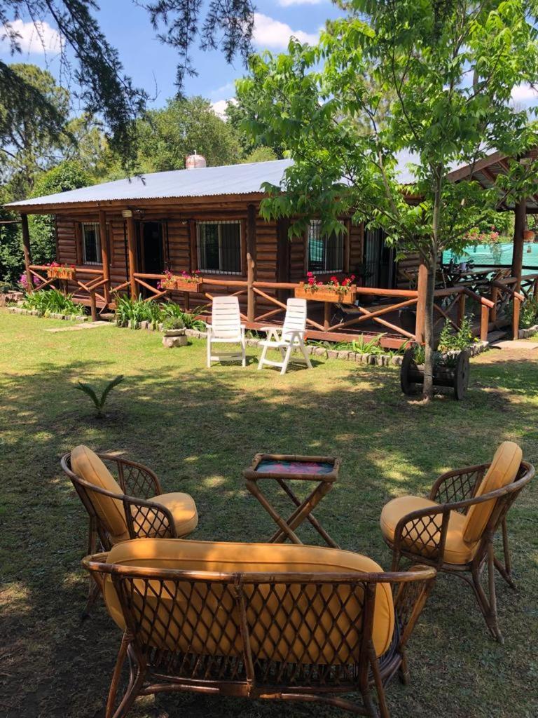 Ezeiza Quinta Cedro Azul 10 Min Del Aeropuerto Villa Bagian luar foto